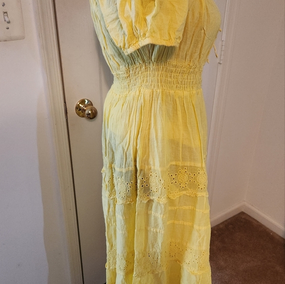 CUTE OPTIONS DRESS ! - Picture 2 of 4